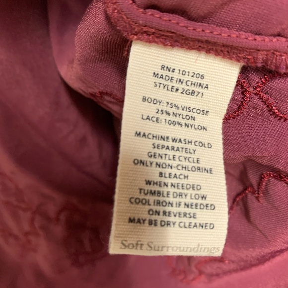 NEW Soft Surroundings Eden Rusty Burgundy Velvet Lace Top Shirt Size L - Picture 7 of 8
